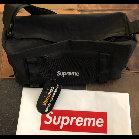 Supreme mini duffel bag - Picture 1 of 2